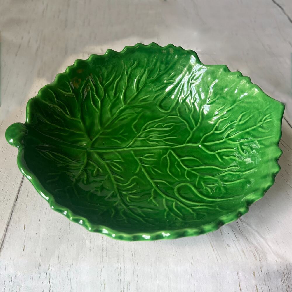 Vintage Majolica-style Green Leaf Serving Bowl | Cabbage Lettuce Ceramic Dish